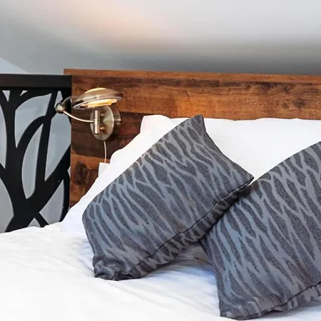 Capisanta Stone - One Bedroom With Hot Tub Vikendica Lukoran
